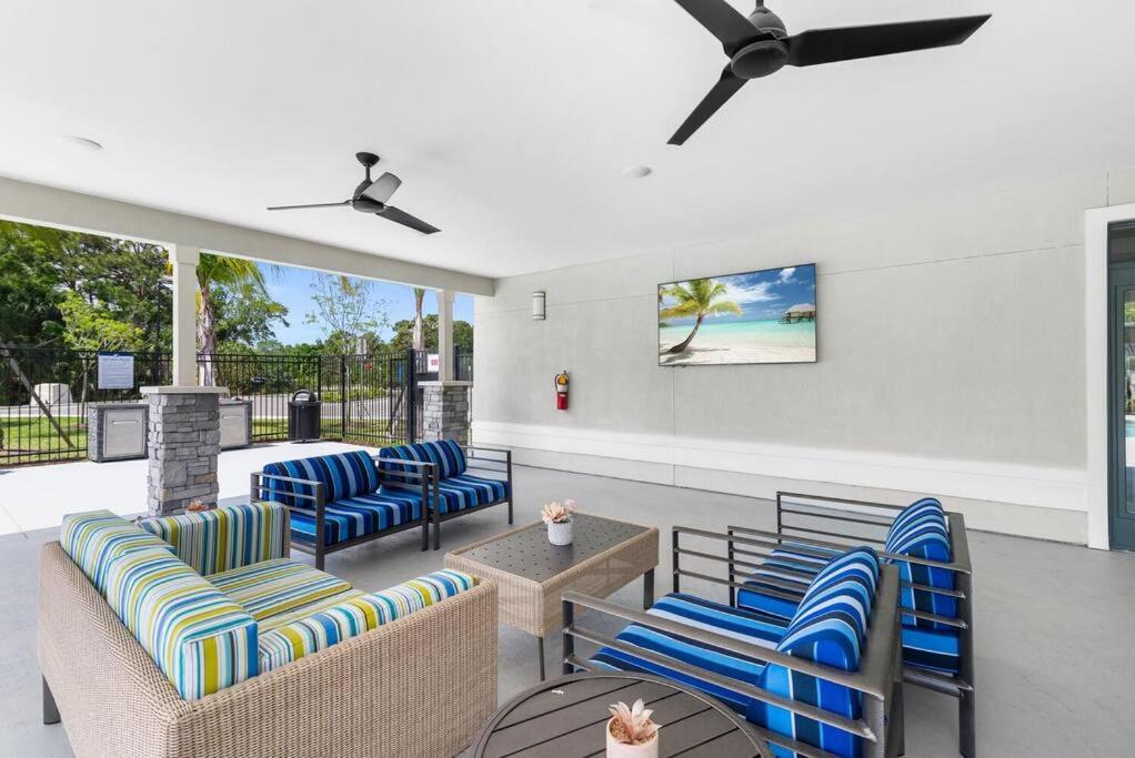 Elegant 2 Bed/2 Bath Apartment In Melbourne Fl المظهر الخارجي الصورة