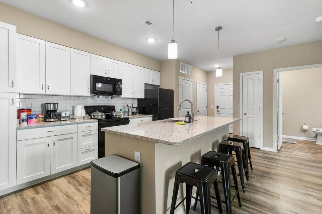 Elegant 2 Bed/2 Bath Apartment In Melbourne Fl المظهر الخارجي الصورة