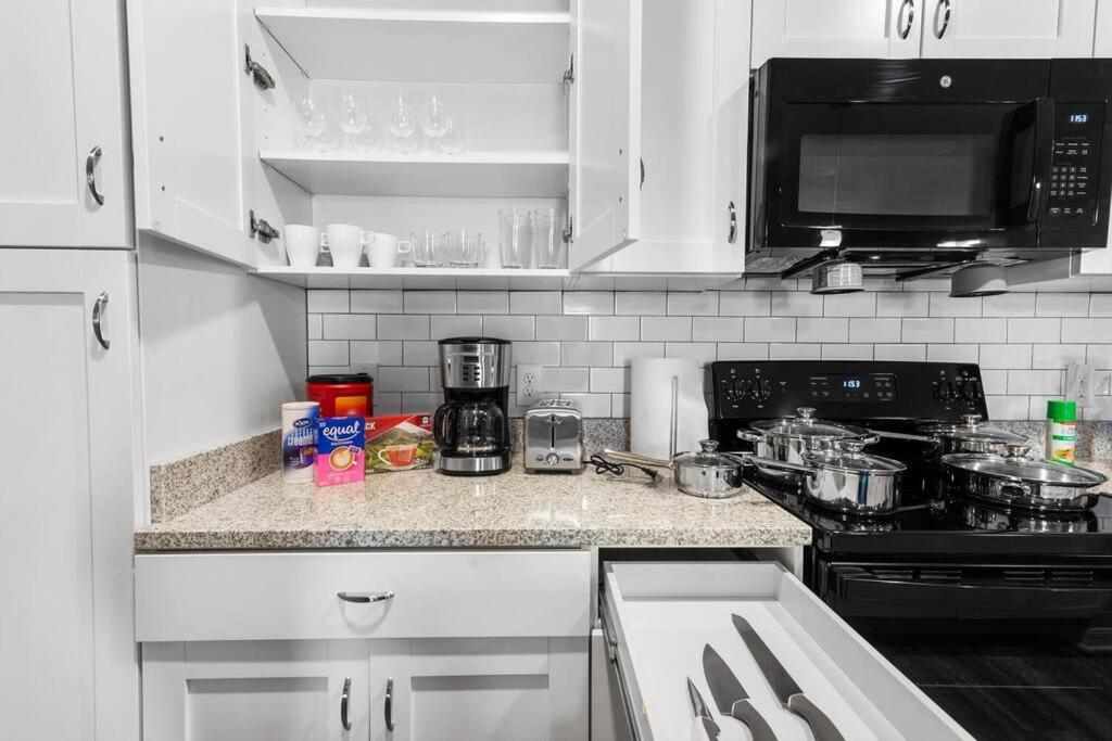 Elegant 2 Bed/2 Bath Apartment In Melbourne Fl المظهر الخارجي الصورة